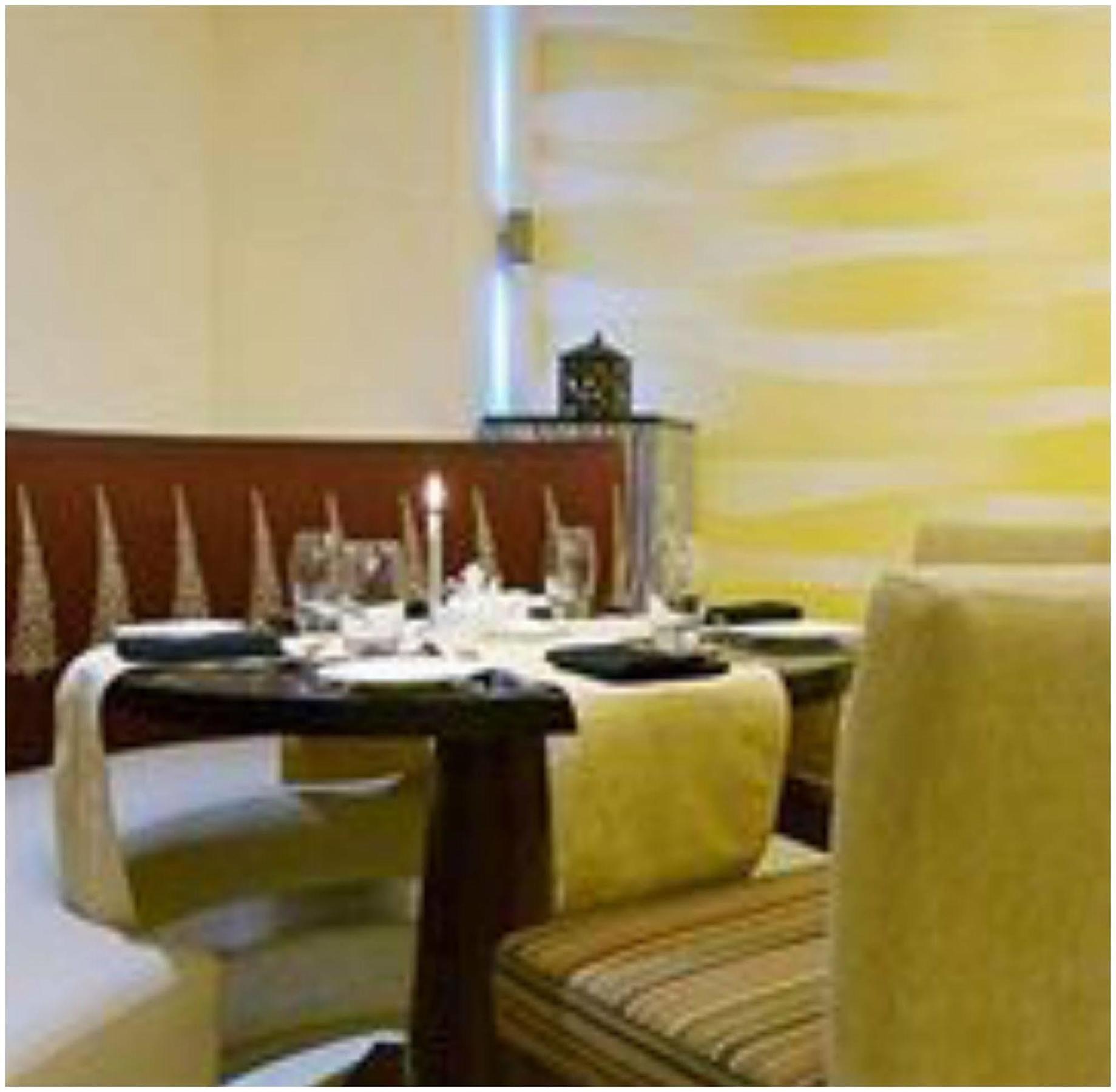 Vivanta Vijayawada, Mg Road Eksteriør billede