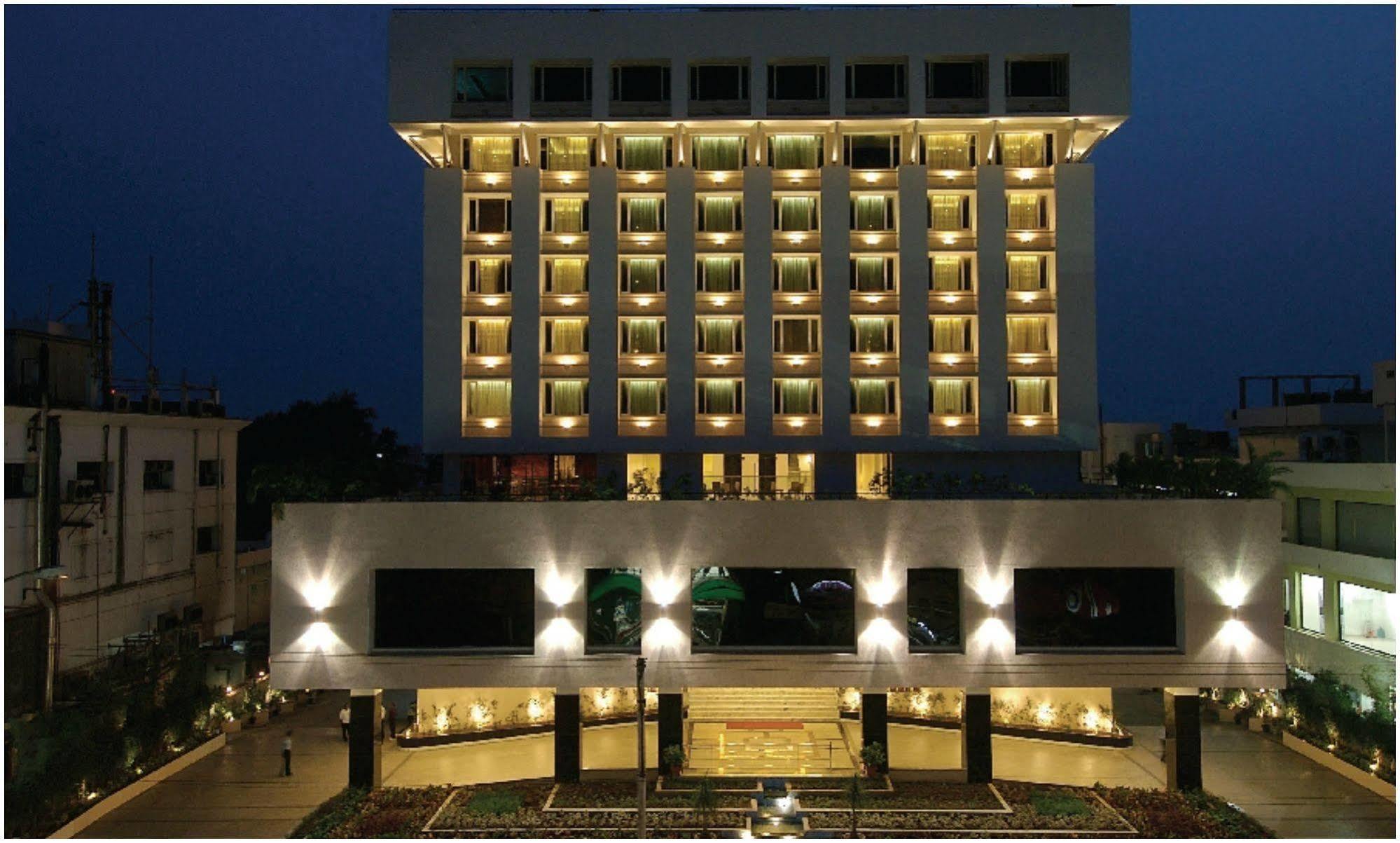 Vivanta Vijayawada, Mg Road Eksteriør billede