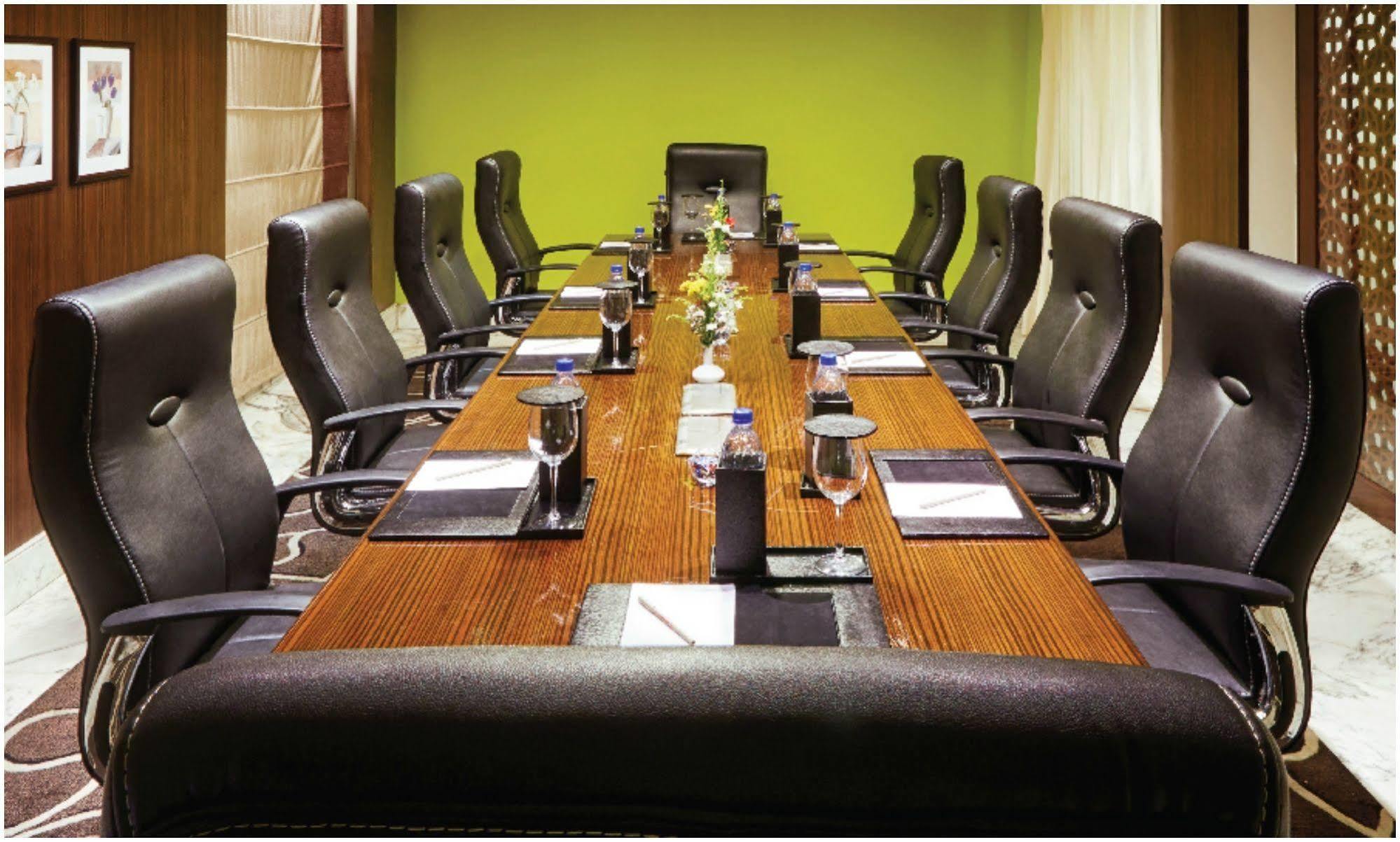 Vivanta Vijayawada, Mg Road Eksteriør billede