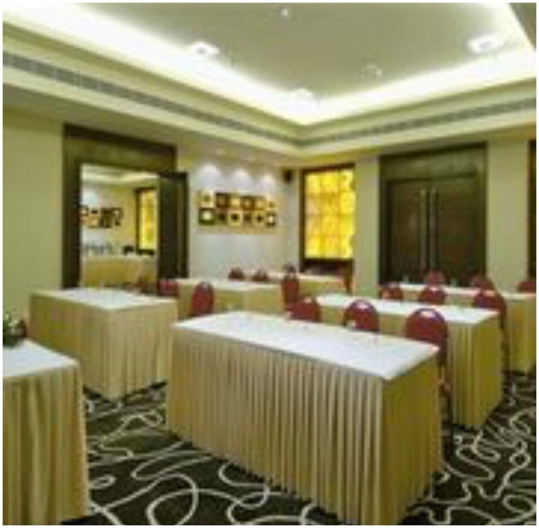 Vivanta Vijayawada, Mg Road Eksteriør billede